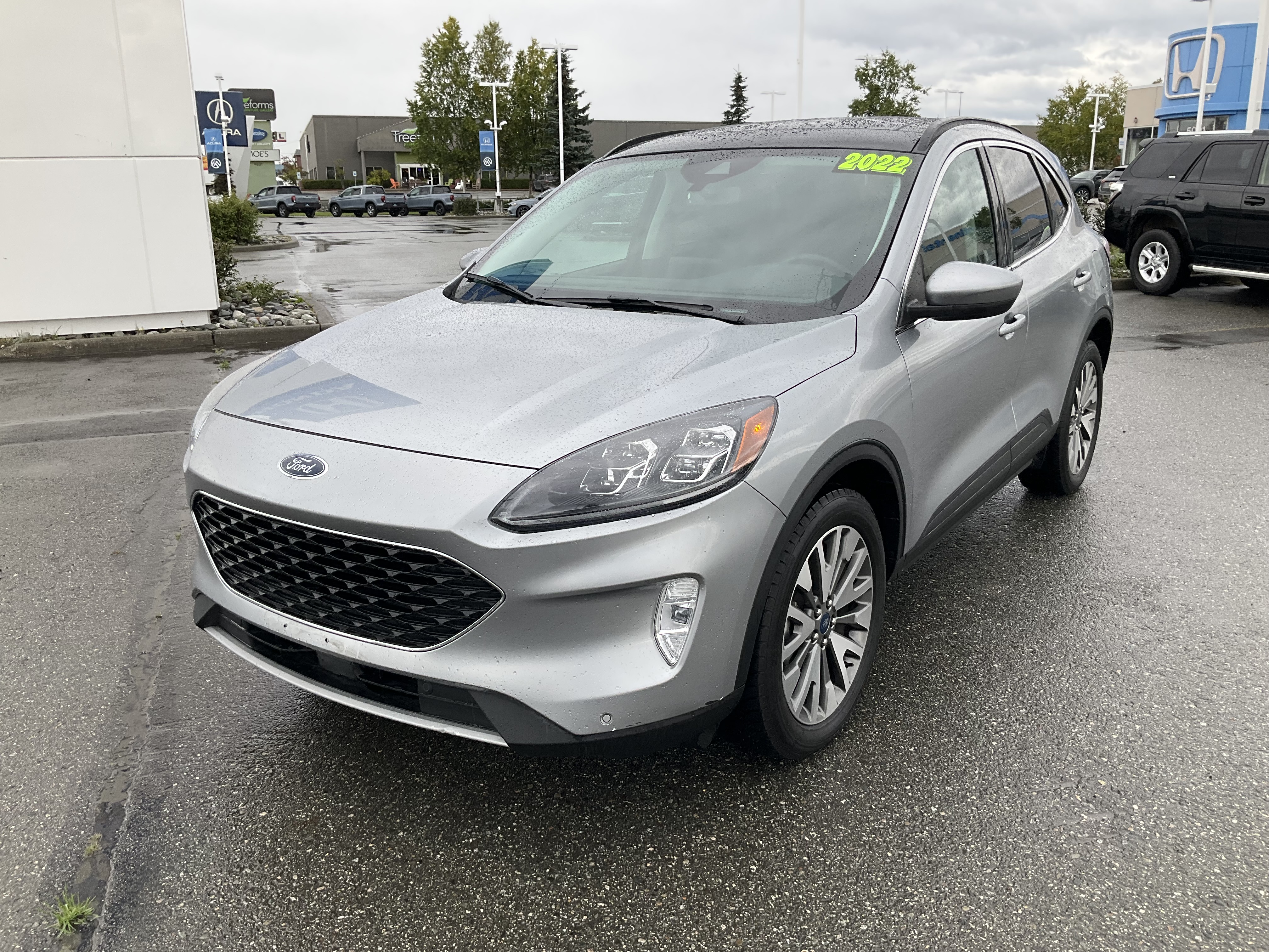 Used 2022 Ford Escape Titanium with VIN 1FMCU9J96NUA68348 for sale in Anchorage, AK