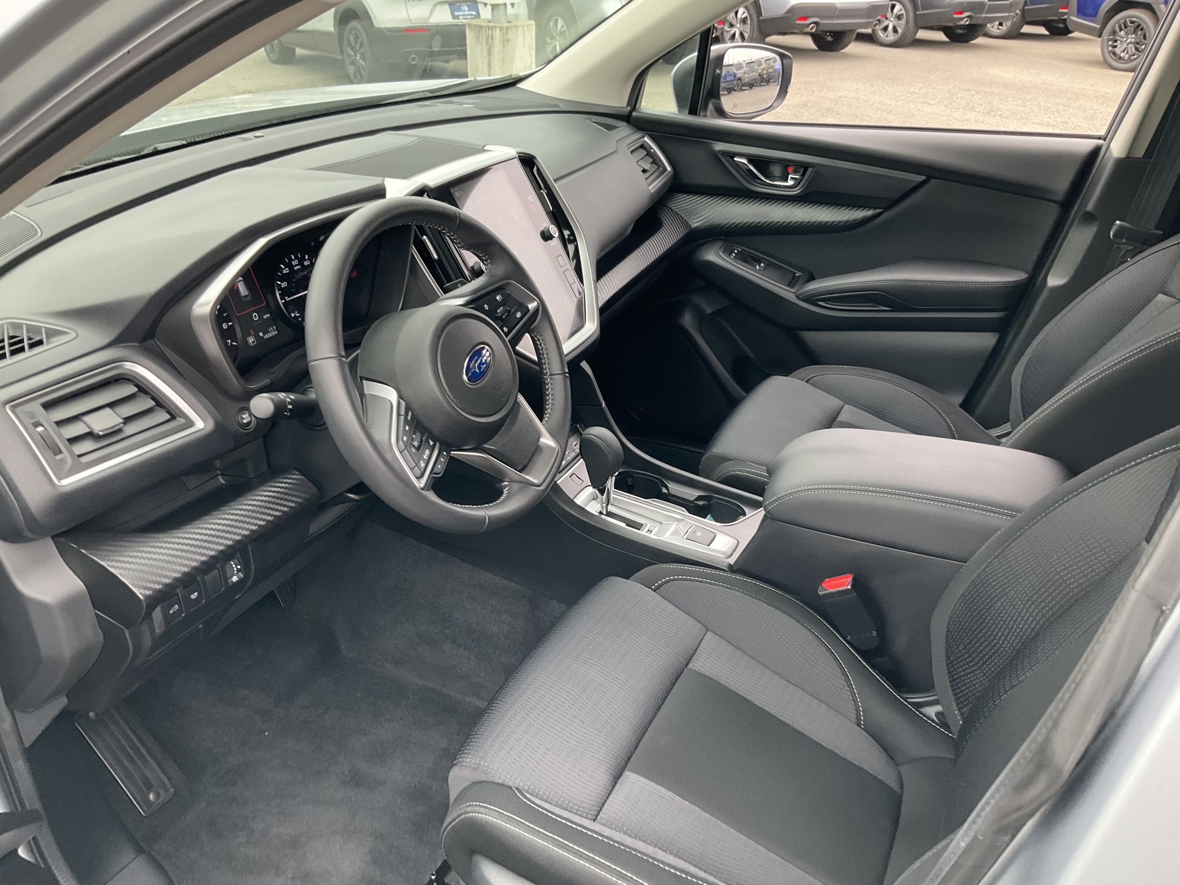 Used 2025 Ice Silver Metallic Subaru Premium image 5