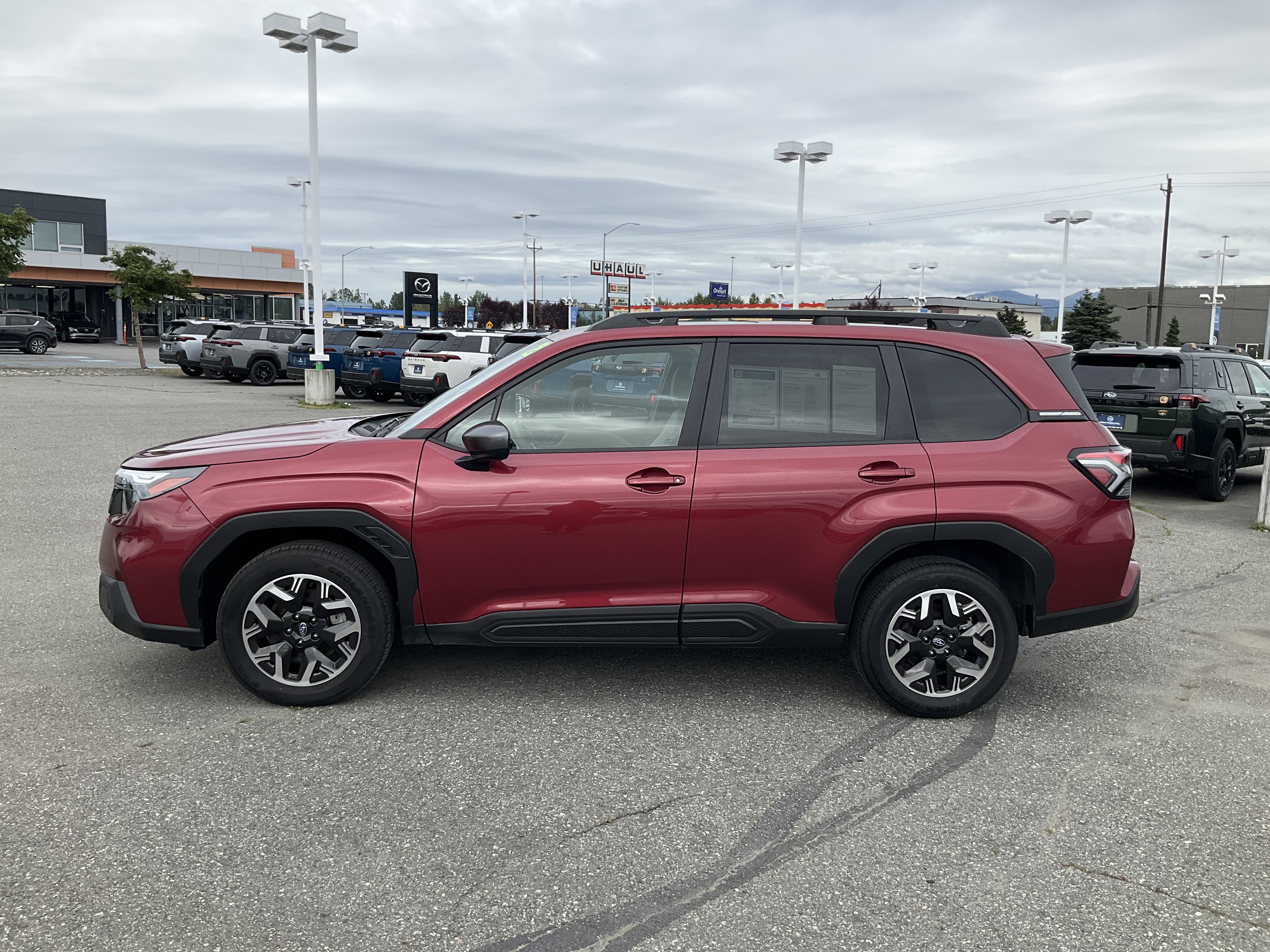 Used 2025  Subaru Premium image 3