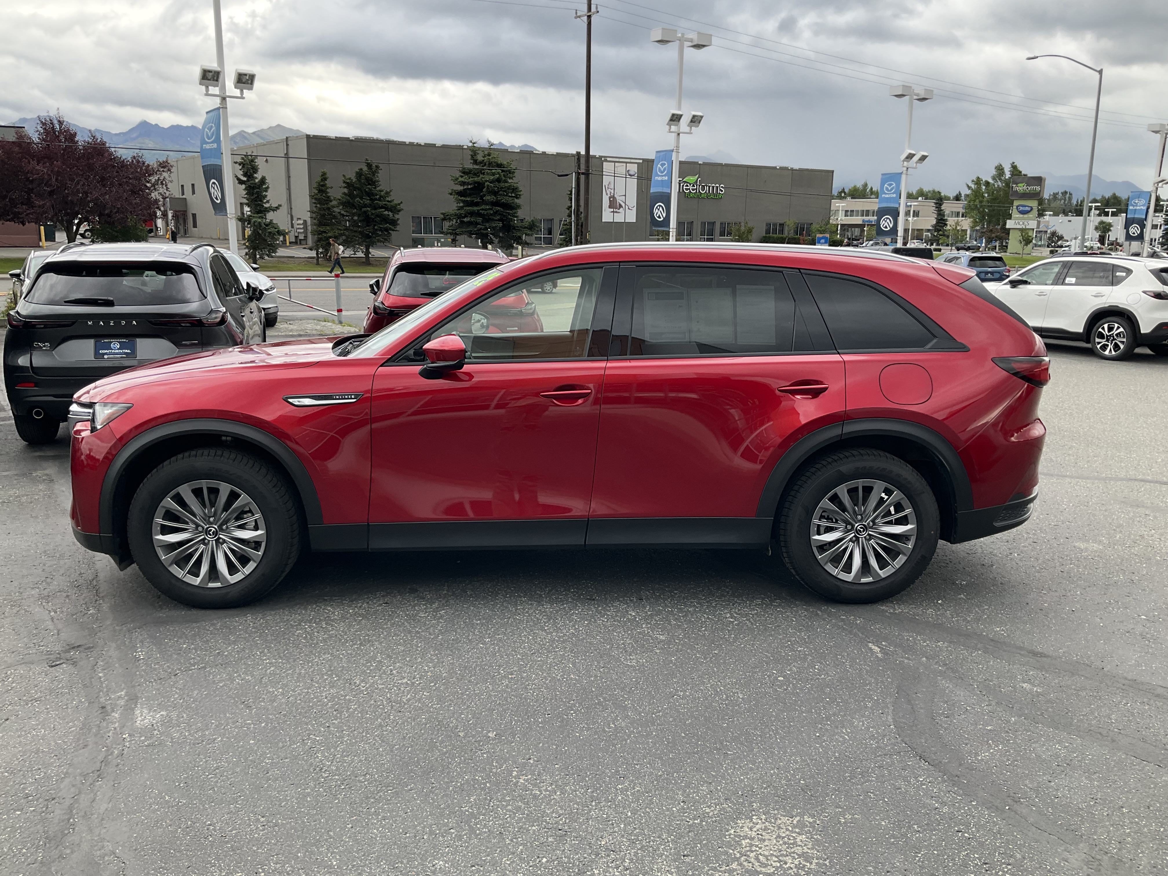 Certified Used 2025 Soul Red Crystal Metallic Mazda Preferred Package image 3