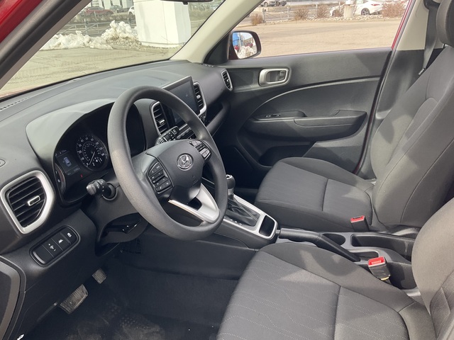 2022 Hyundai Venue (U22955-1)