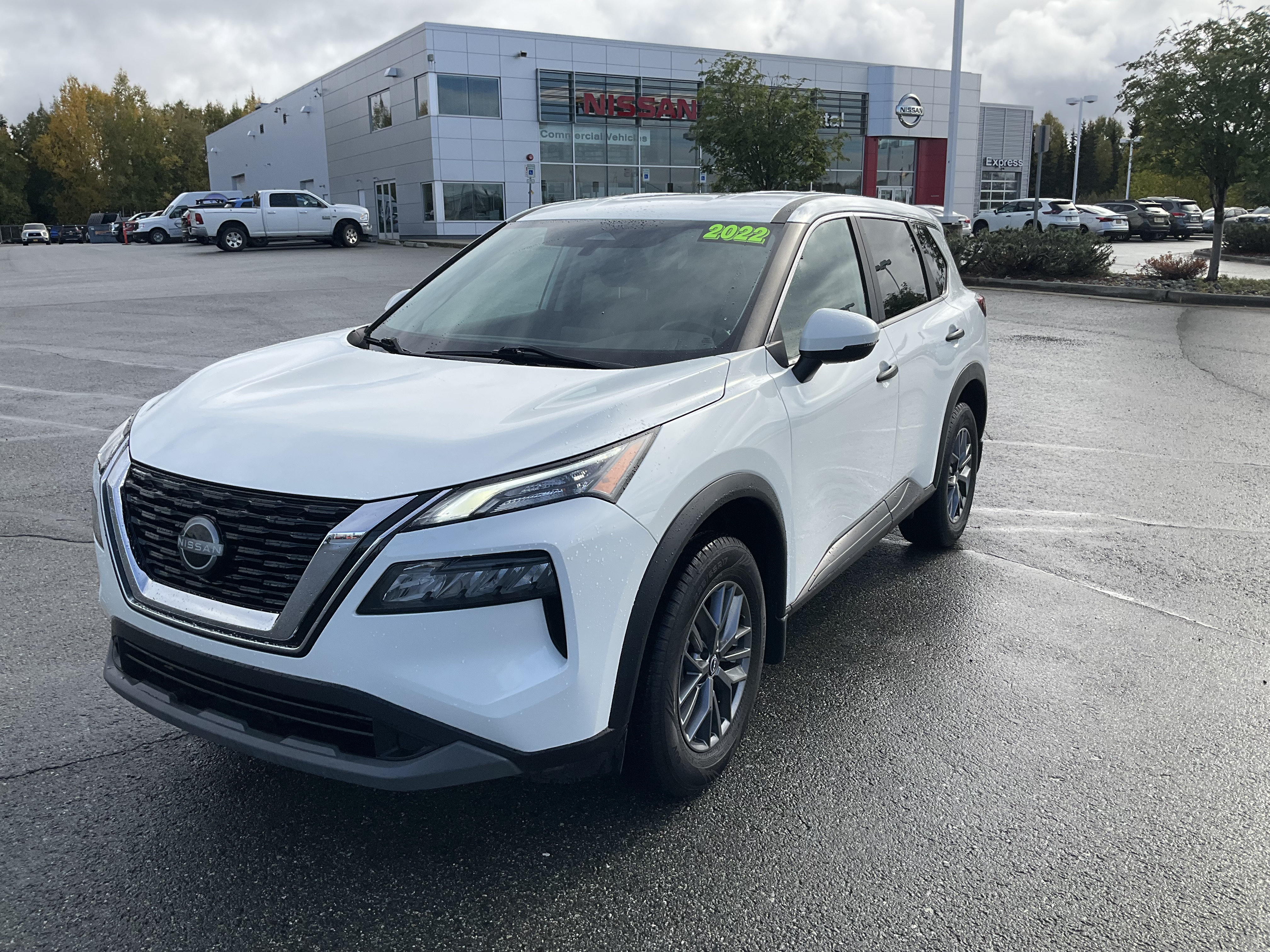 Used 2022 Nissan Rogue S with VIN 5N1AT3AB4NC670195 for sale in Anchorage, AK