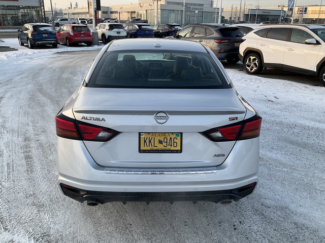 2023 Nissan Altima (U2406)