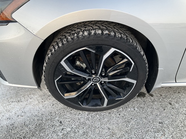 2023 Nissan Altima (U2406)