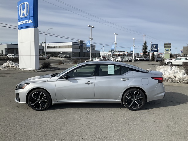 2023 Nissan Altima (U2407)