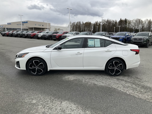 2023 Nissan Altima (U2411)