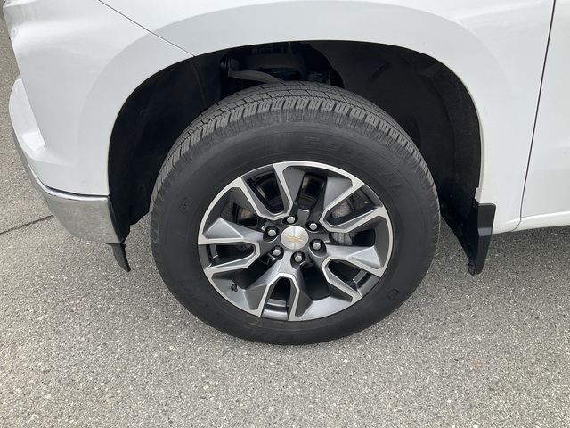 2022 Chevrolet Silverado 1500 (U2439)