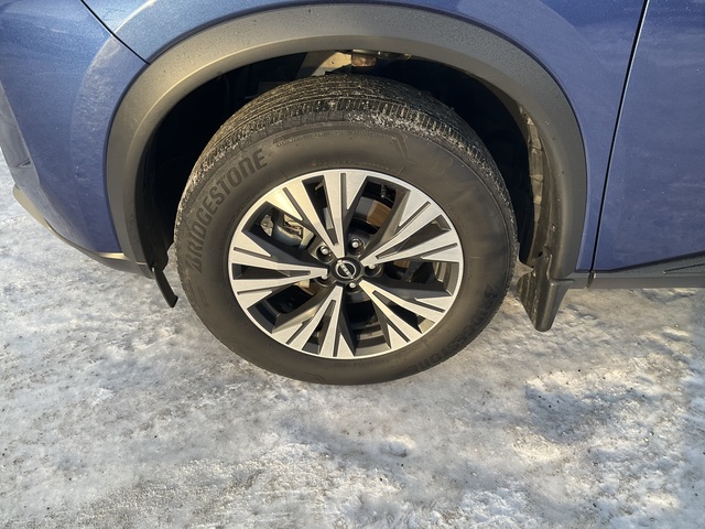 2023 Nissan Rogue (U2452)