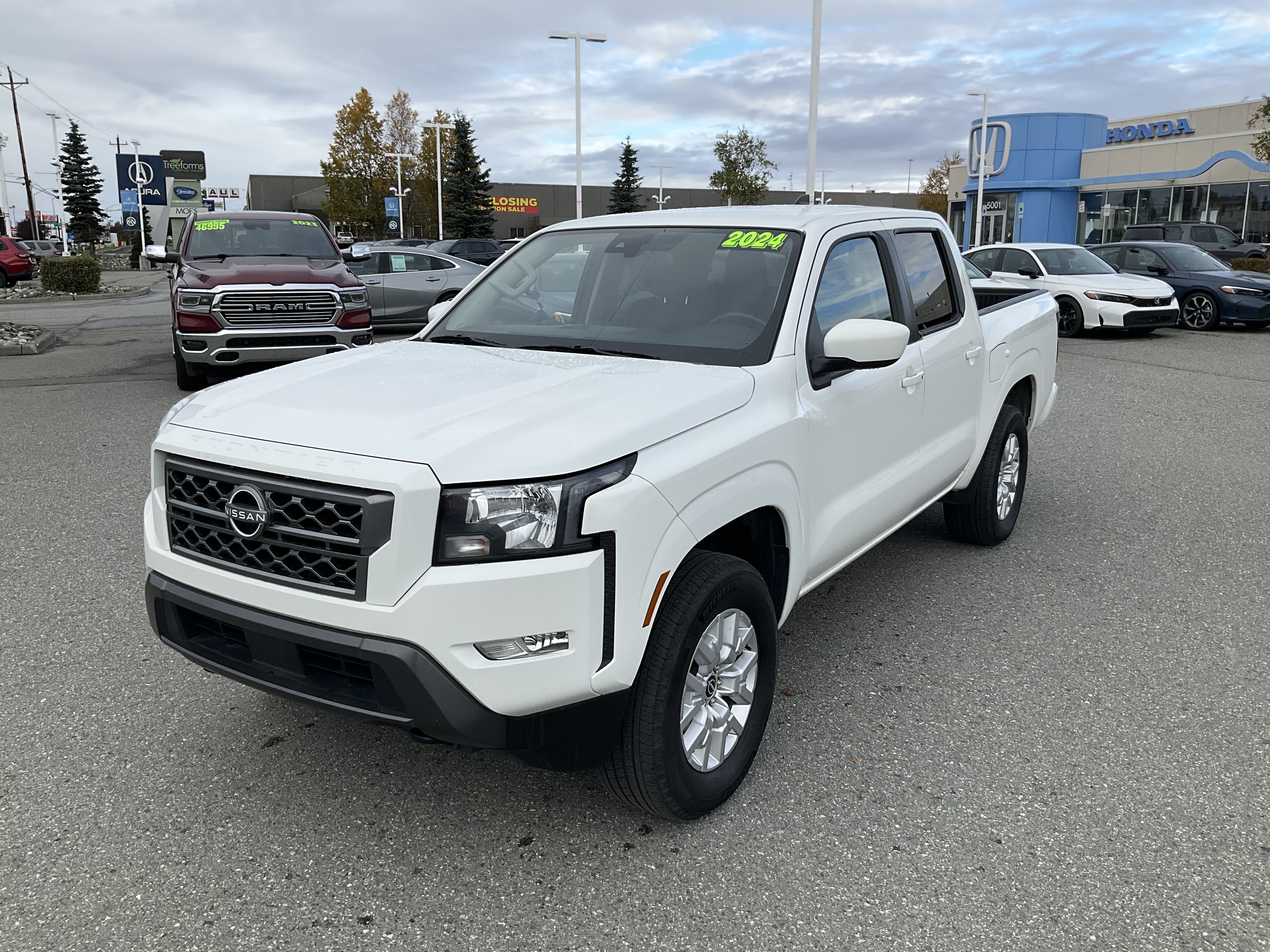 2024 Nissan Frontier