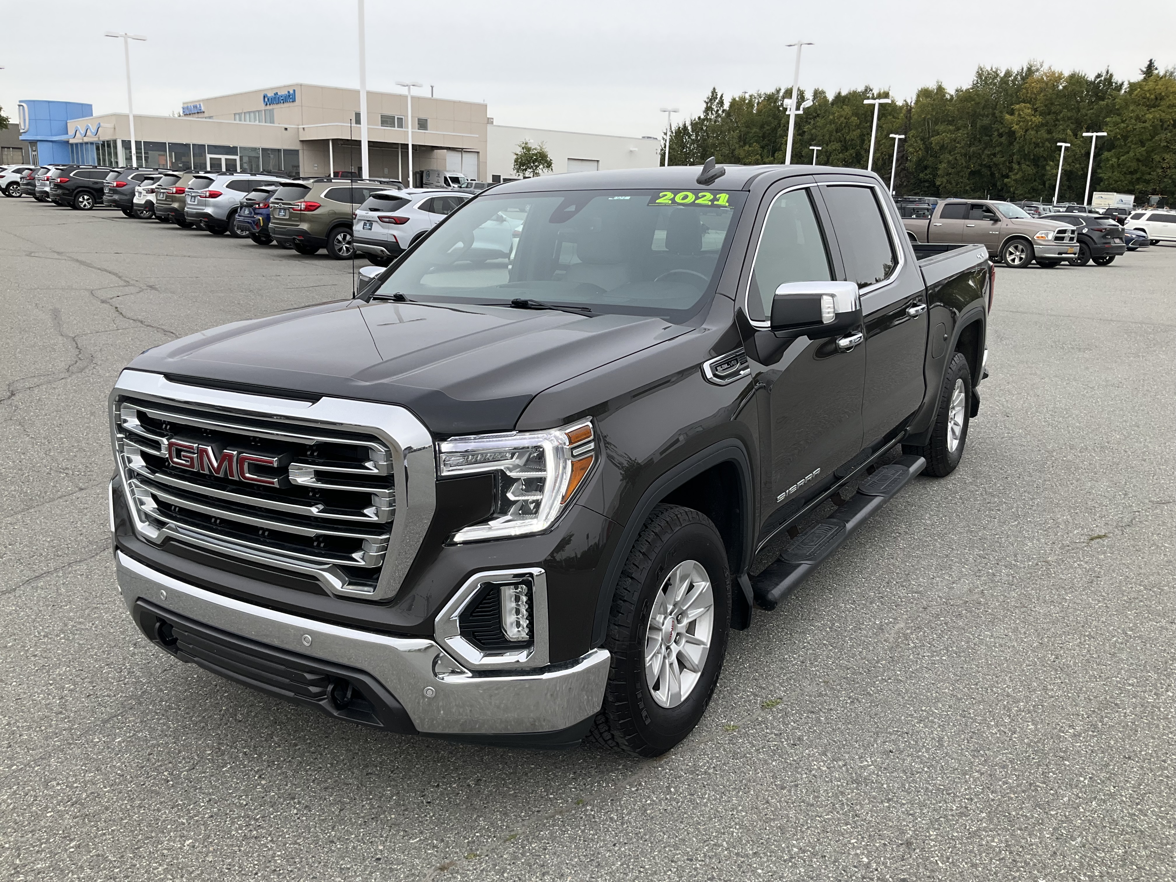2021 GMC Sierra 1500 SLT
