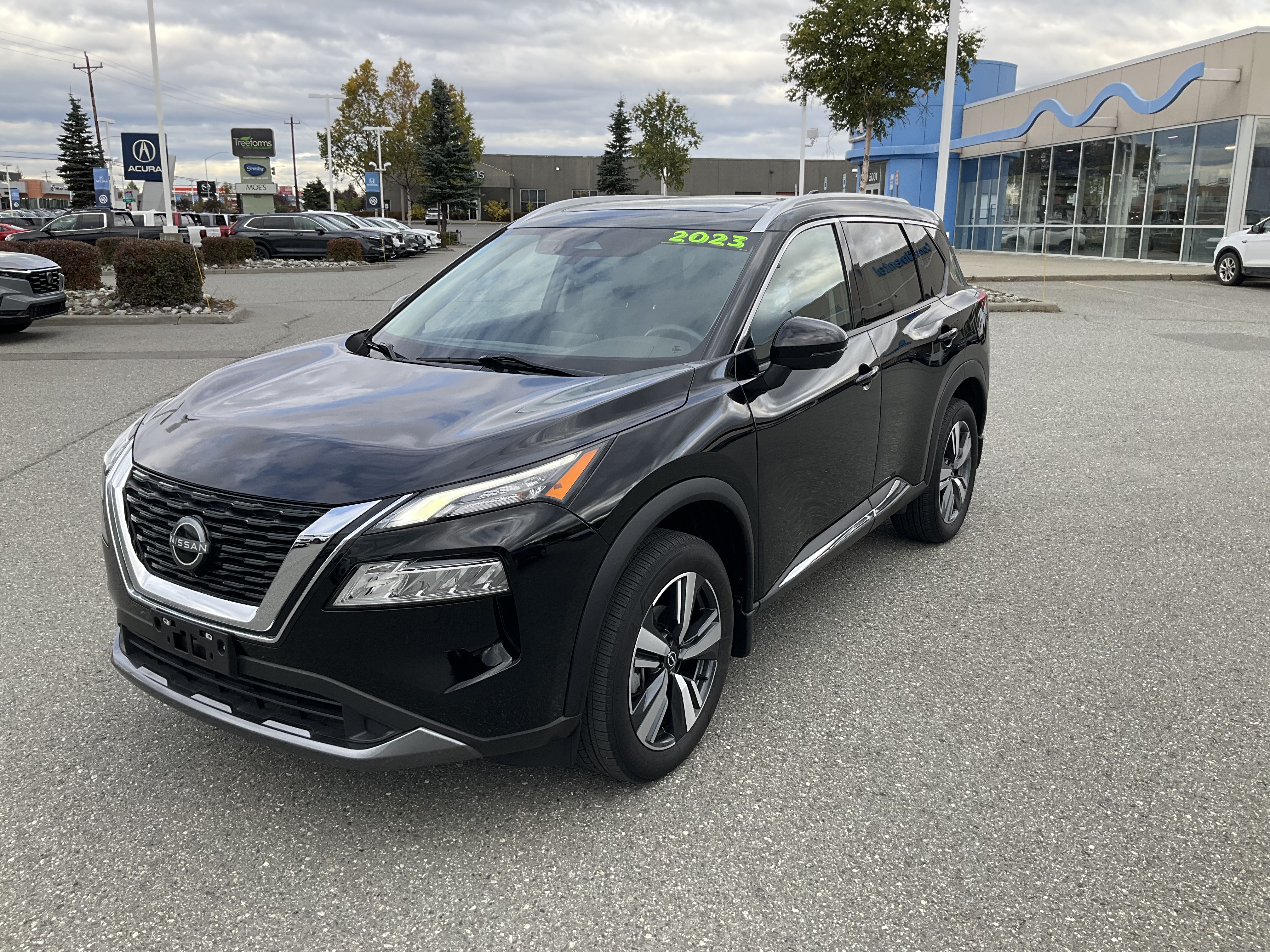 2023 Nissan Rogue SL