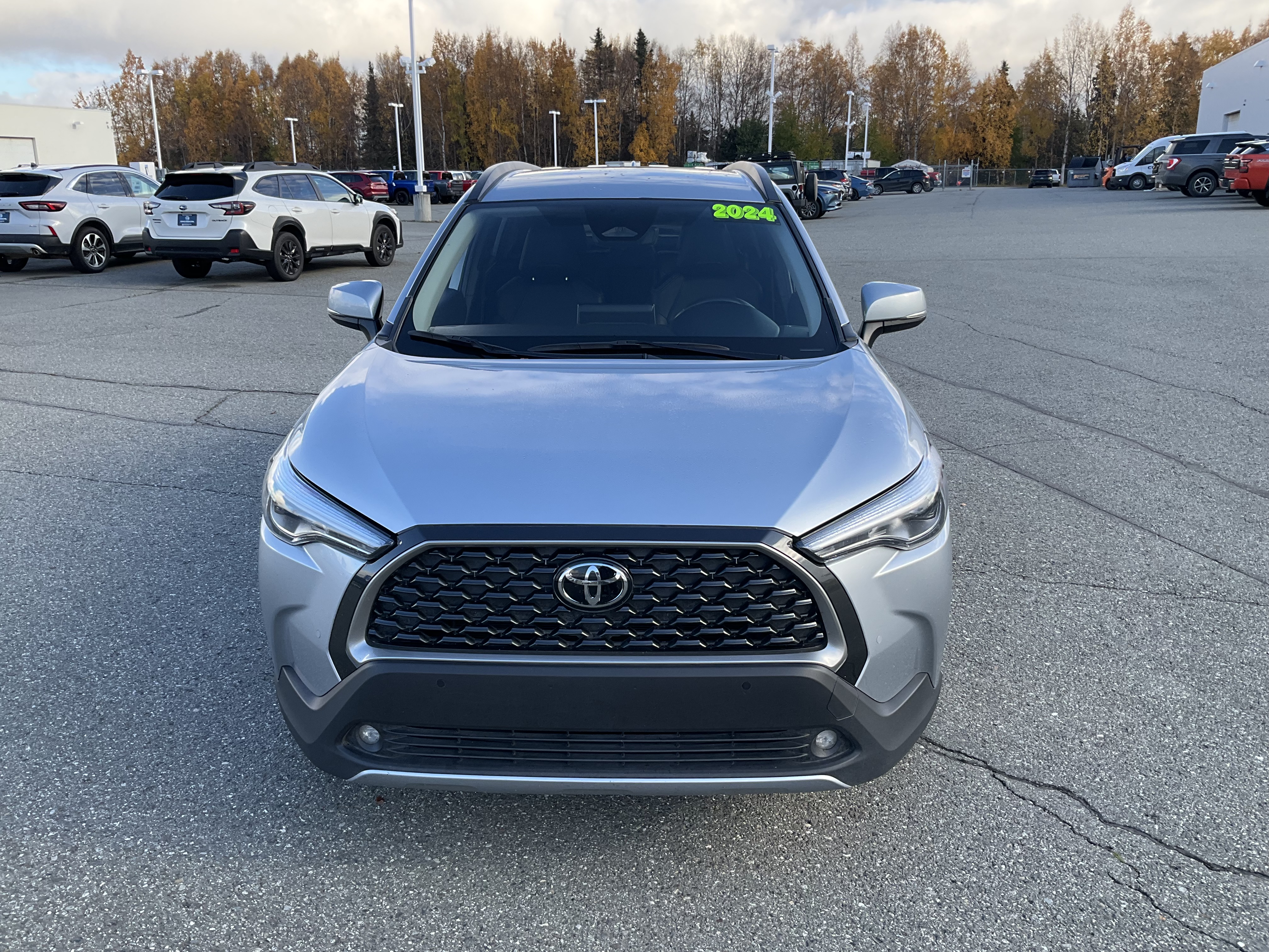 Used 2024 Sonic Silver Toyota XLE image 2