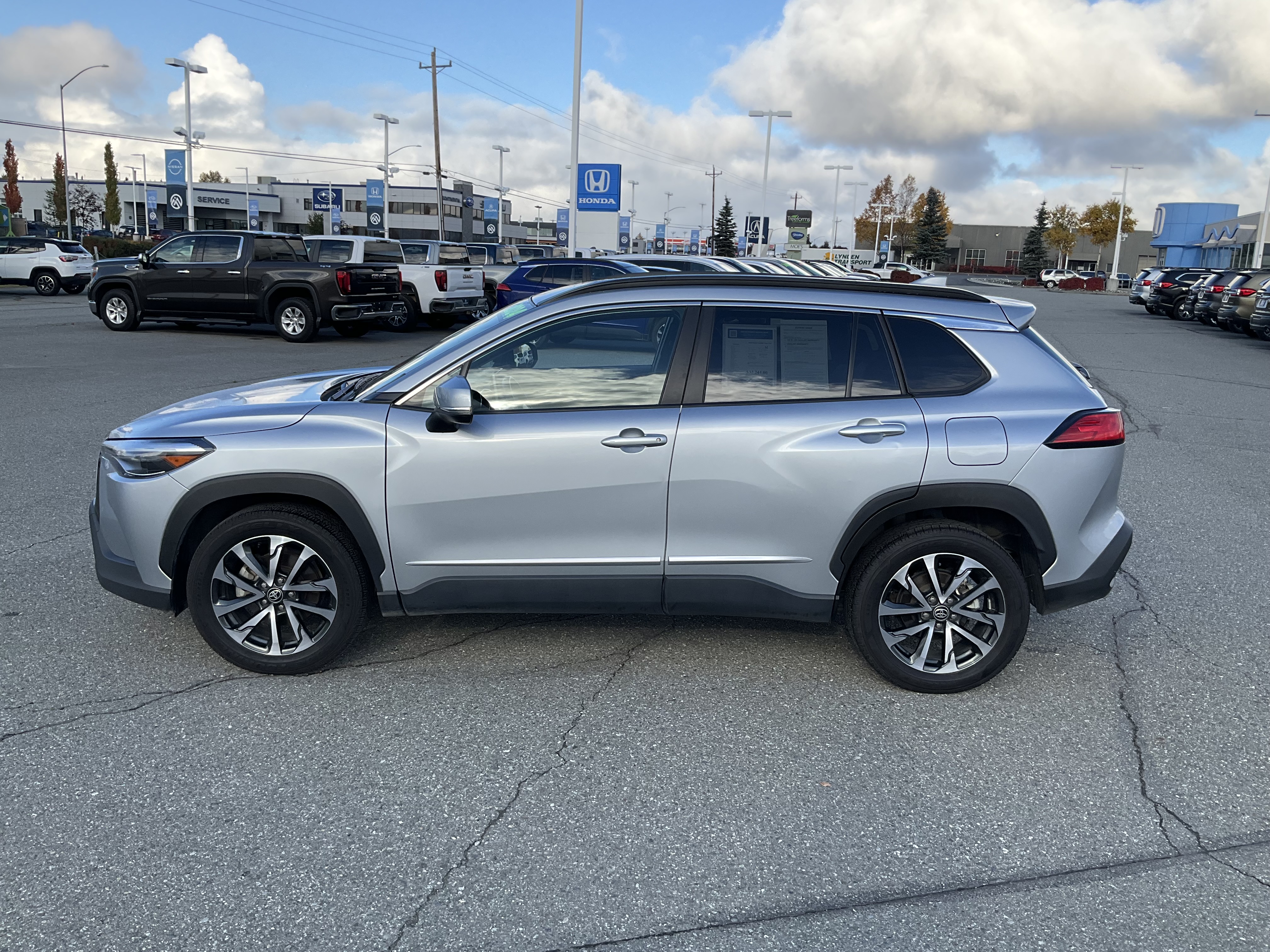 Used 2024 Sonic Silver Toyota XLE image 3