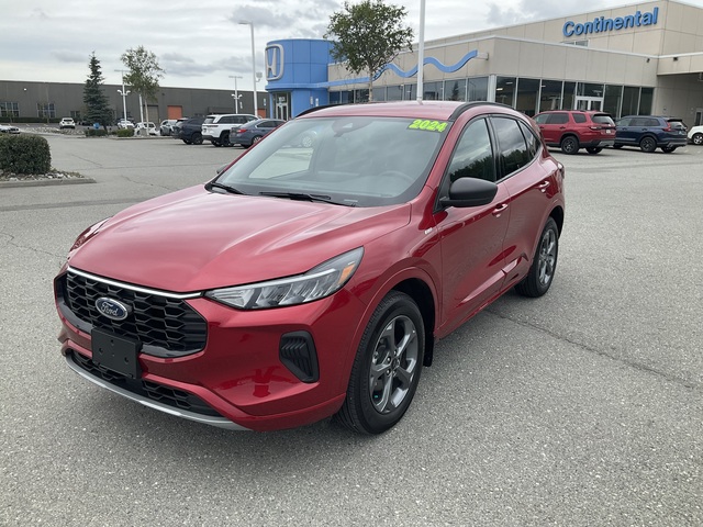 2024 Ford Escape ST-Line's photo