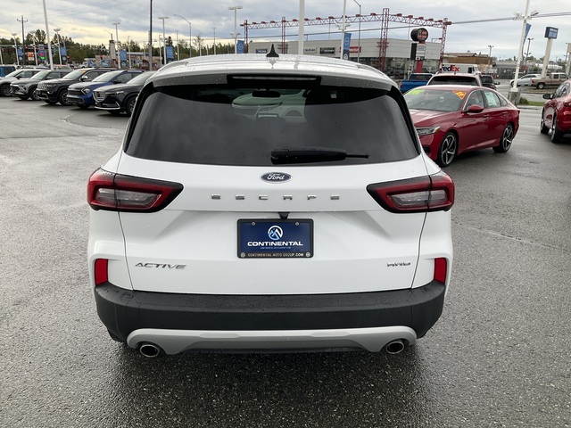 2024 Ford Escape (U5380)