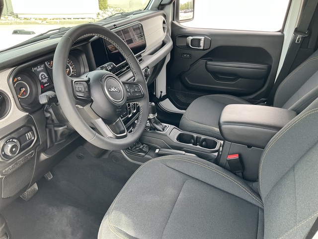 2025 Jeep Wrangler (U5403)