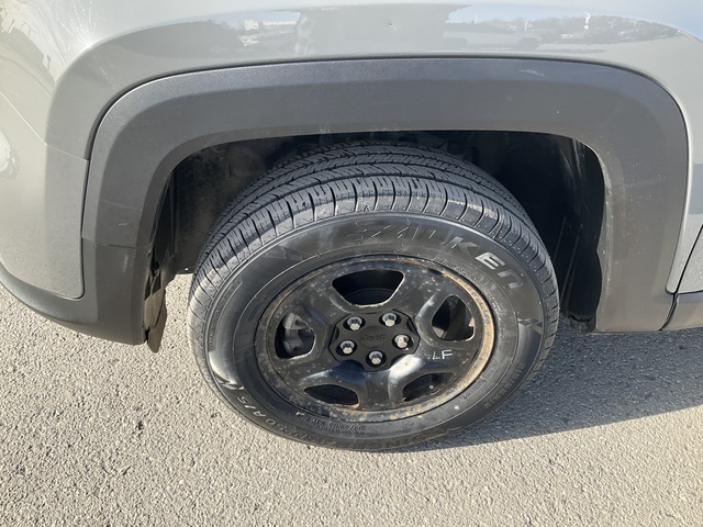 2020 Jeep Renegade (U76598-1)