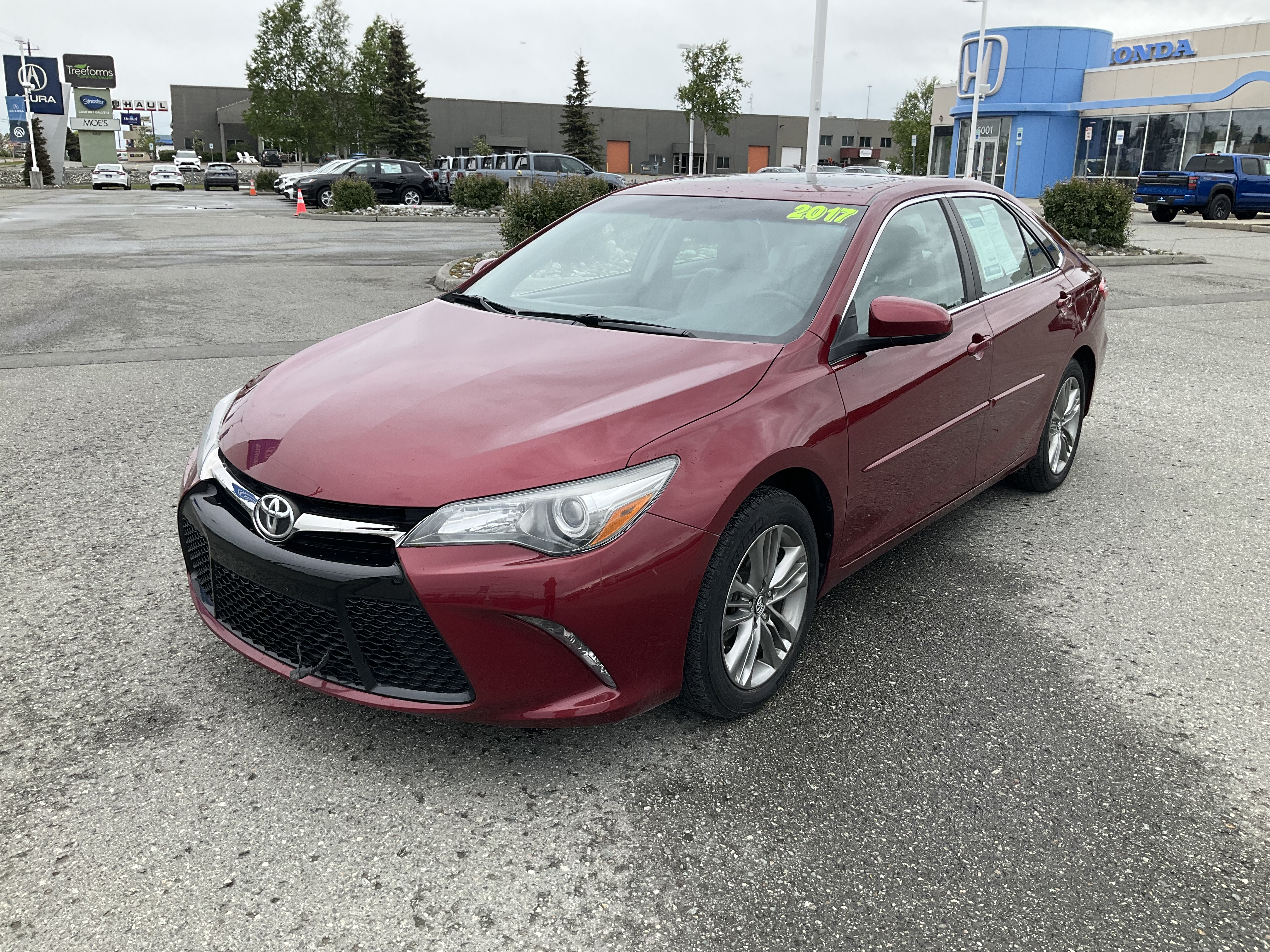 Used 2017 Toyota Camry SE with VIN 4T1BF1FK8HU631424 for sale in Anchorage, AK