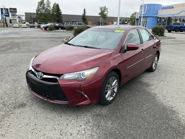 2017 Toyota Camry (U76800-1)