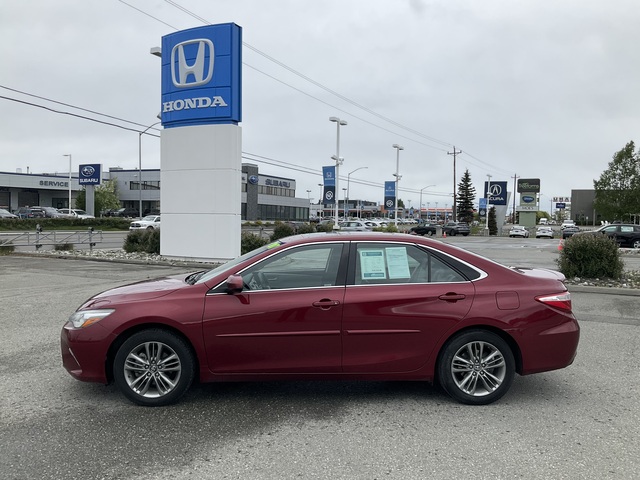 2017 Toyota Camry (U76800-1)