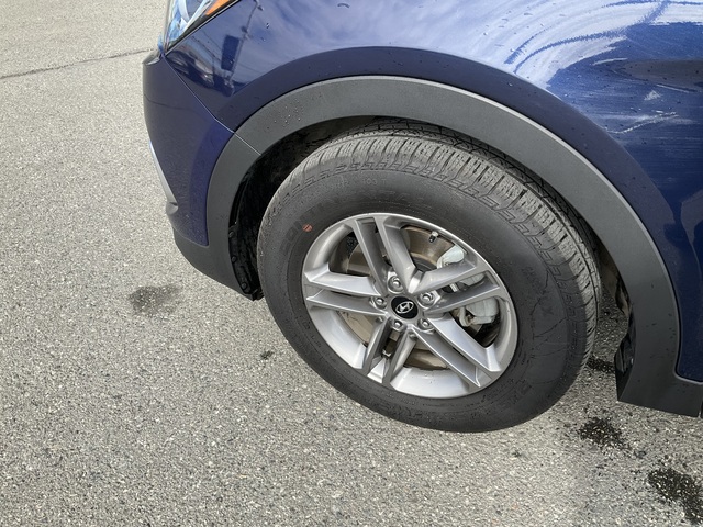2017 Hyundai Santa Fe Sport (U77171-1)