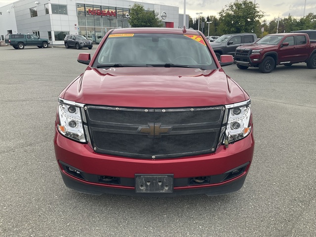 2015 Chevrolet Suburban (U77589-1)