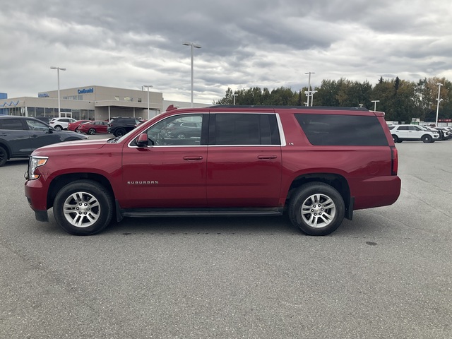2015 Chevrolet Suburban (U77589-1)