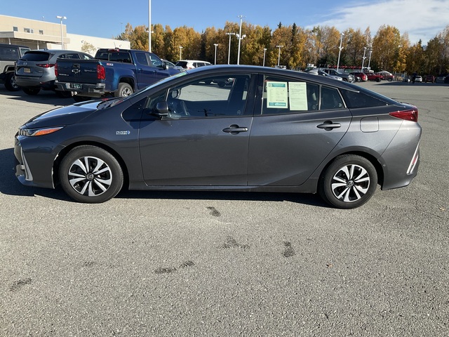 2017 Toyota Prius Prime (U77851-1)