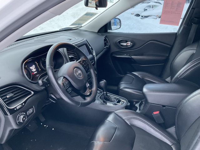 2019 Jeep Cherokee (U78542-1)