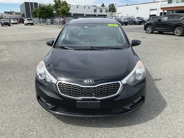 2016 Kia Forte 5-Door (U78734-1)
