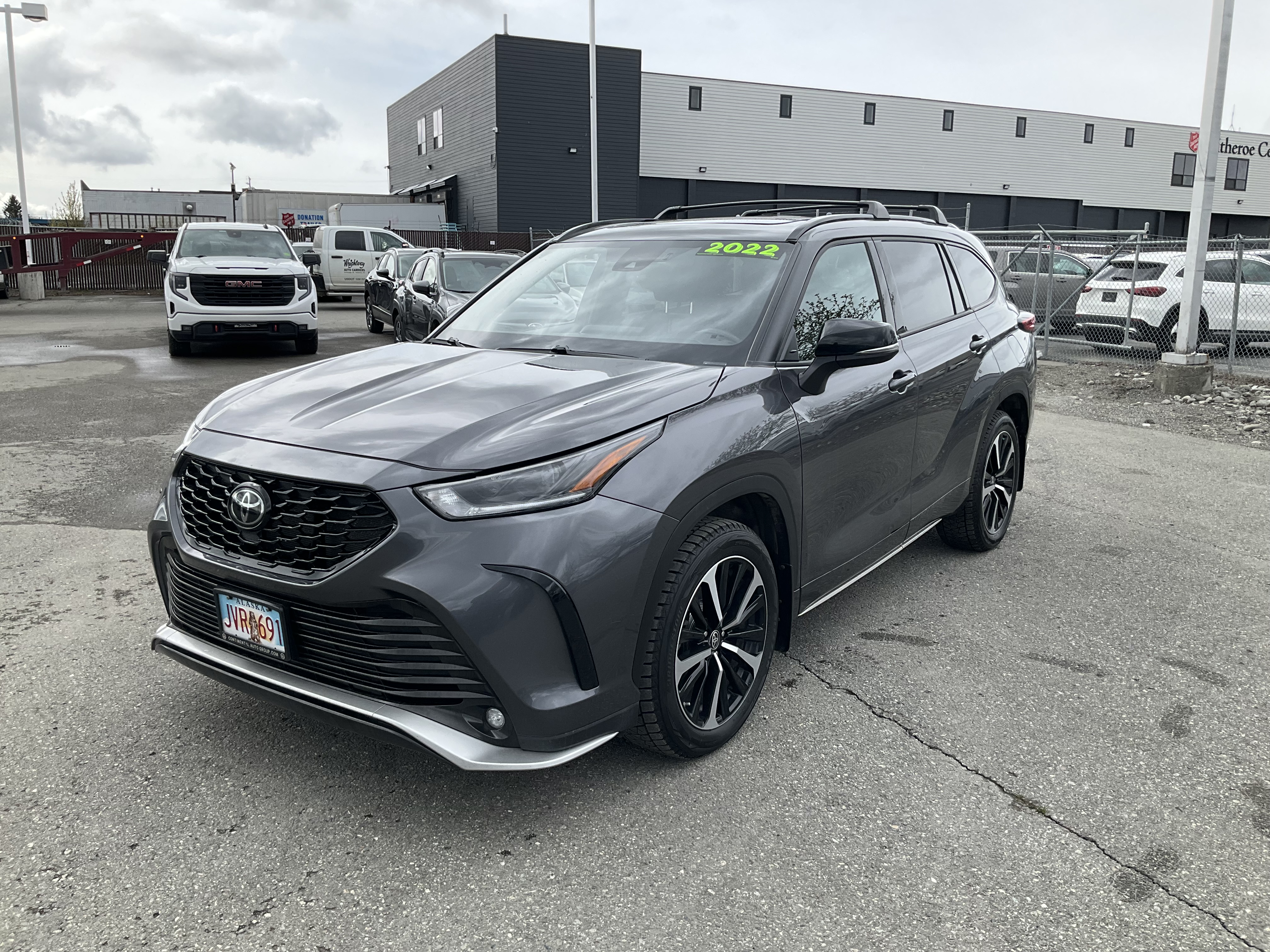 2022 Toyota Highlander XSE 4x4 V6's photo