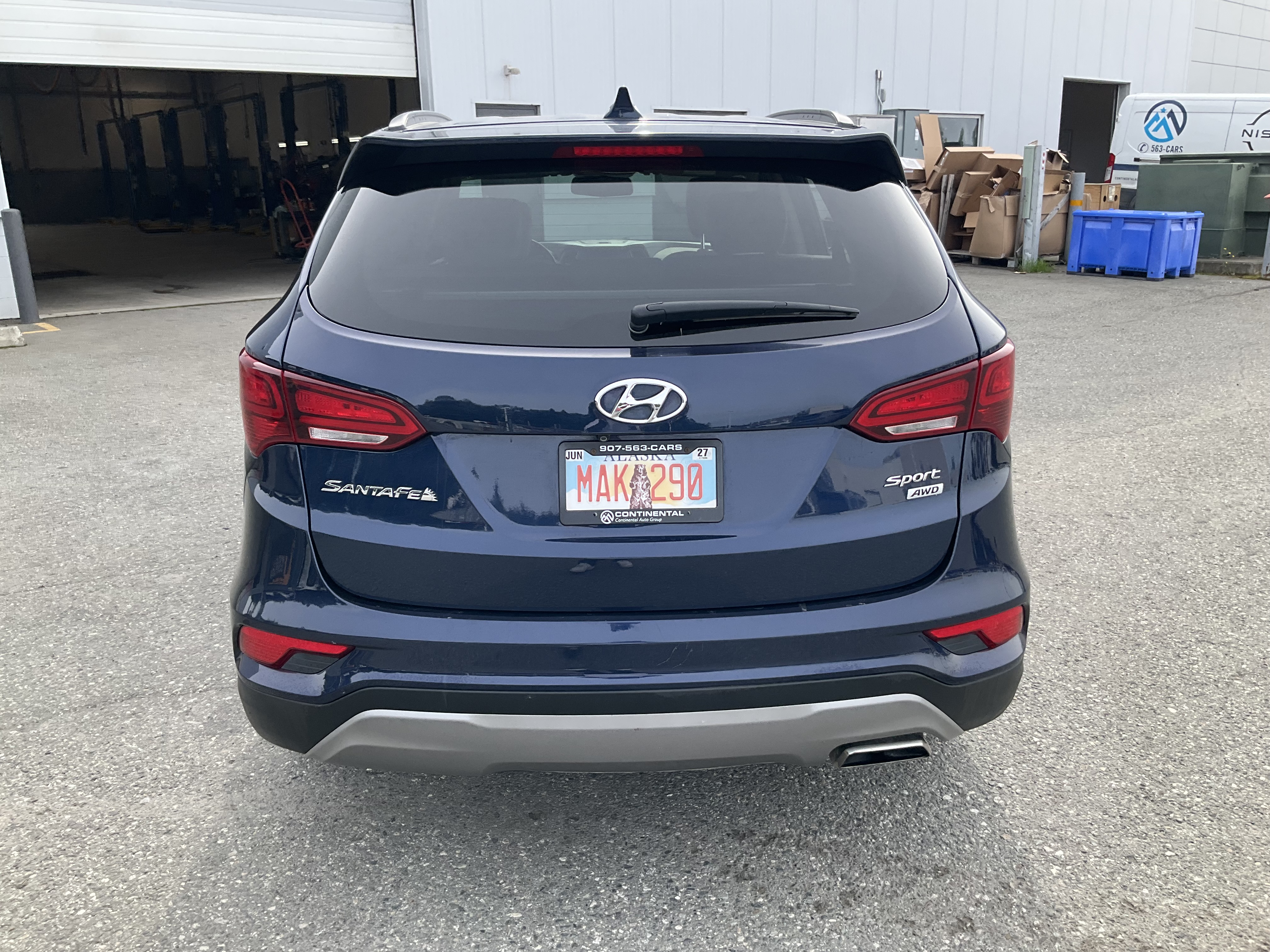 Used 2017 Blue Hyundai 2.4L image 4