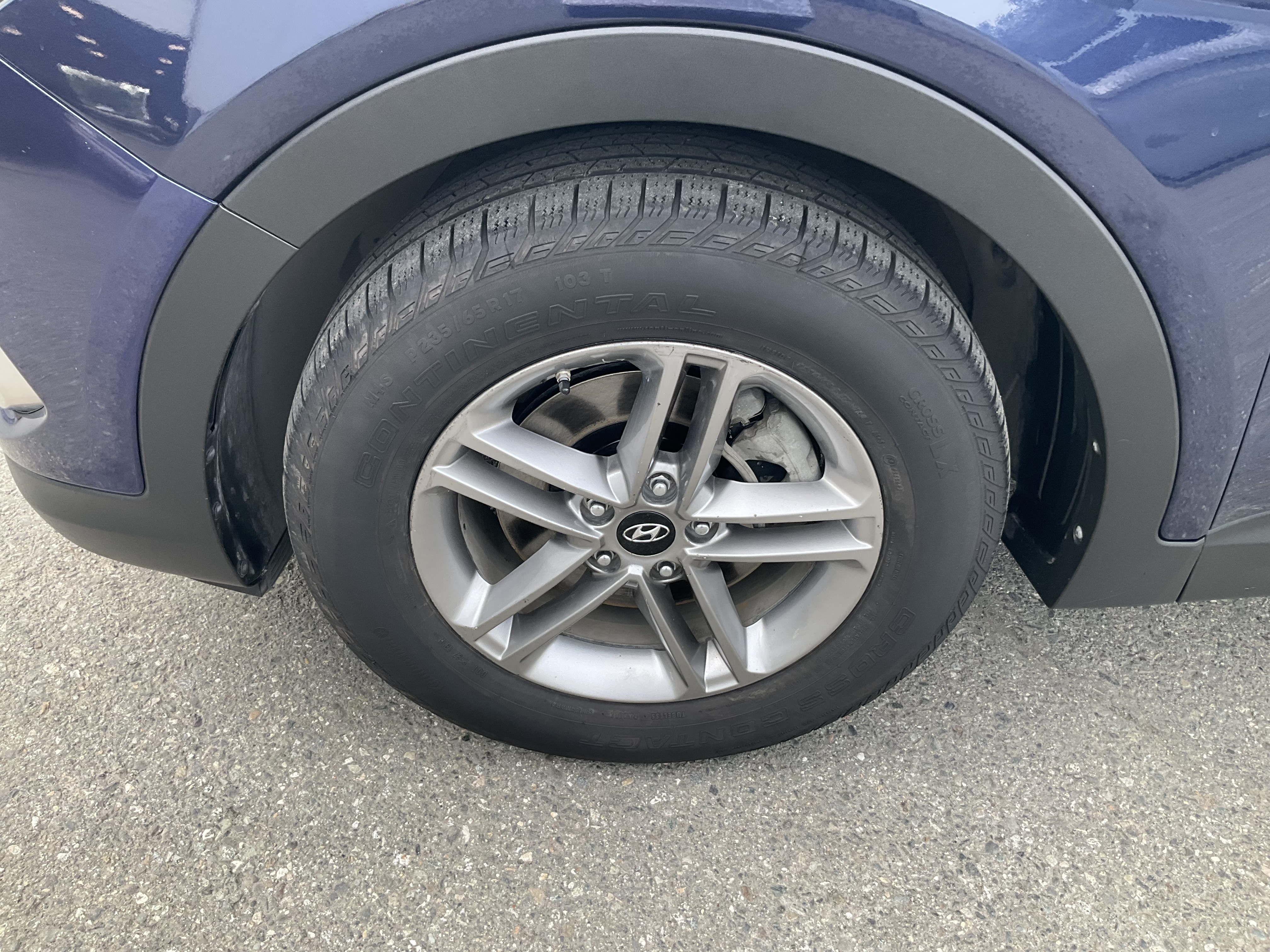 Used 2017 Blue Hyundai 2.4L image 6
