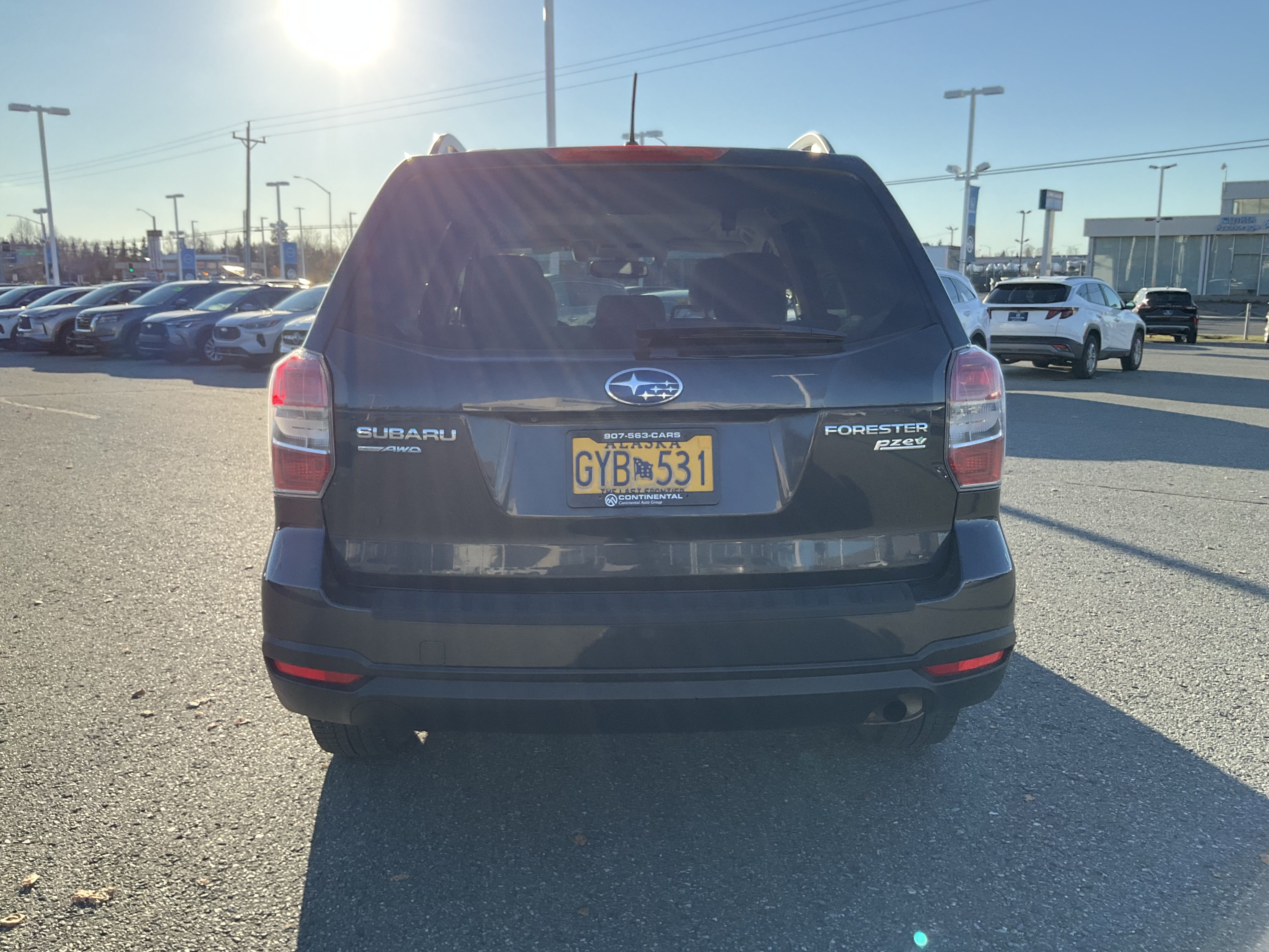 Used 2015 Dark Gray Metallic Subaru 2.5i Premium image 4