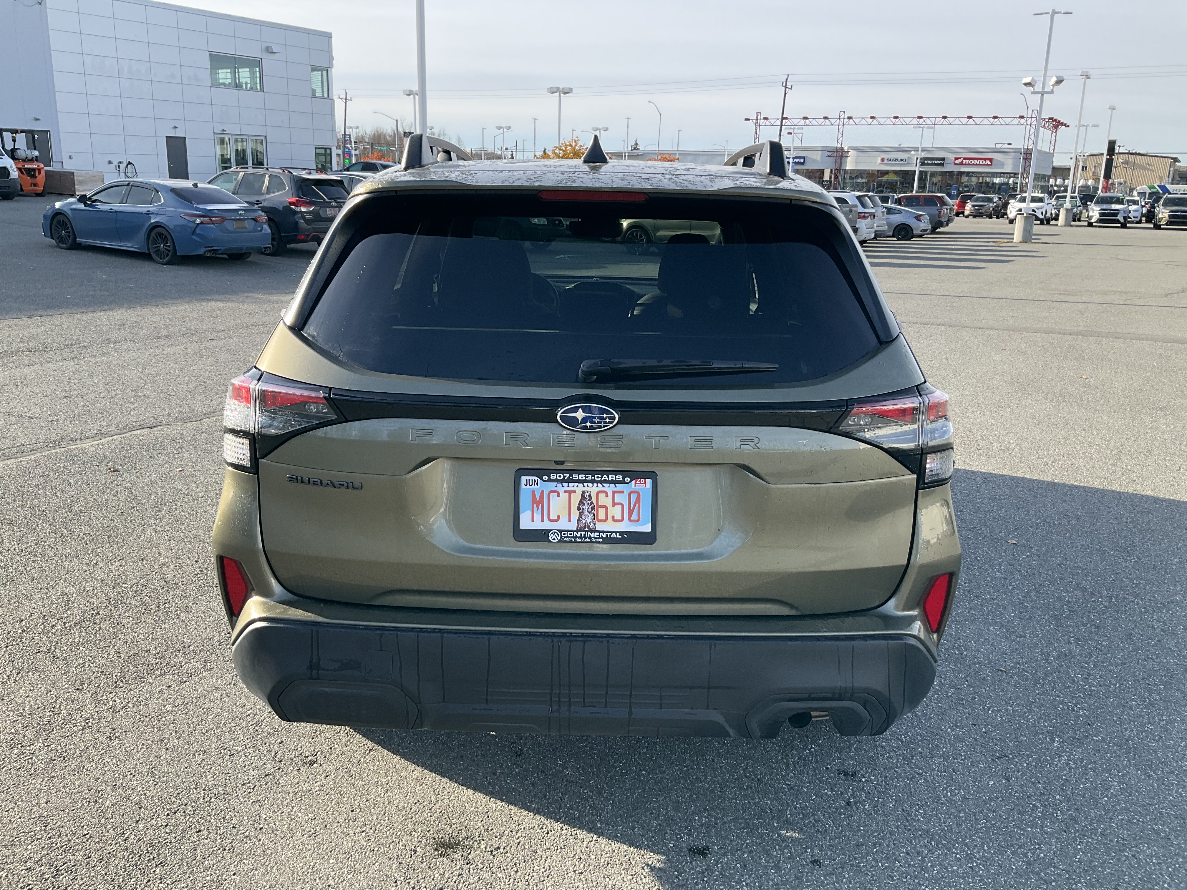 Used 2026 Autumn Green Metallic Subaru Premium image 4