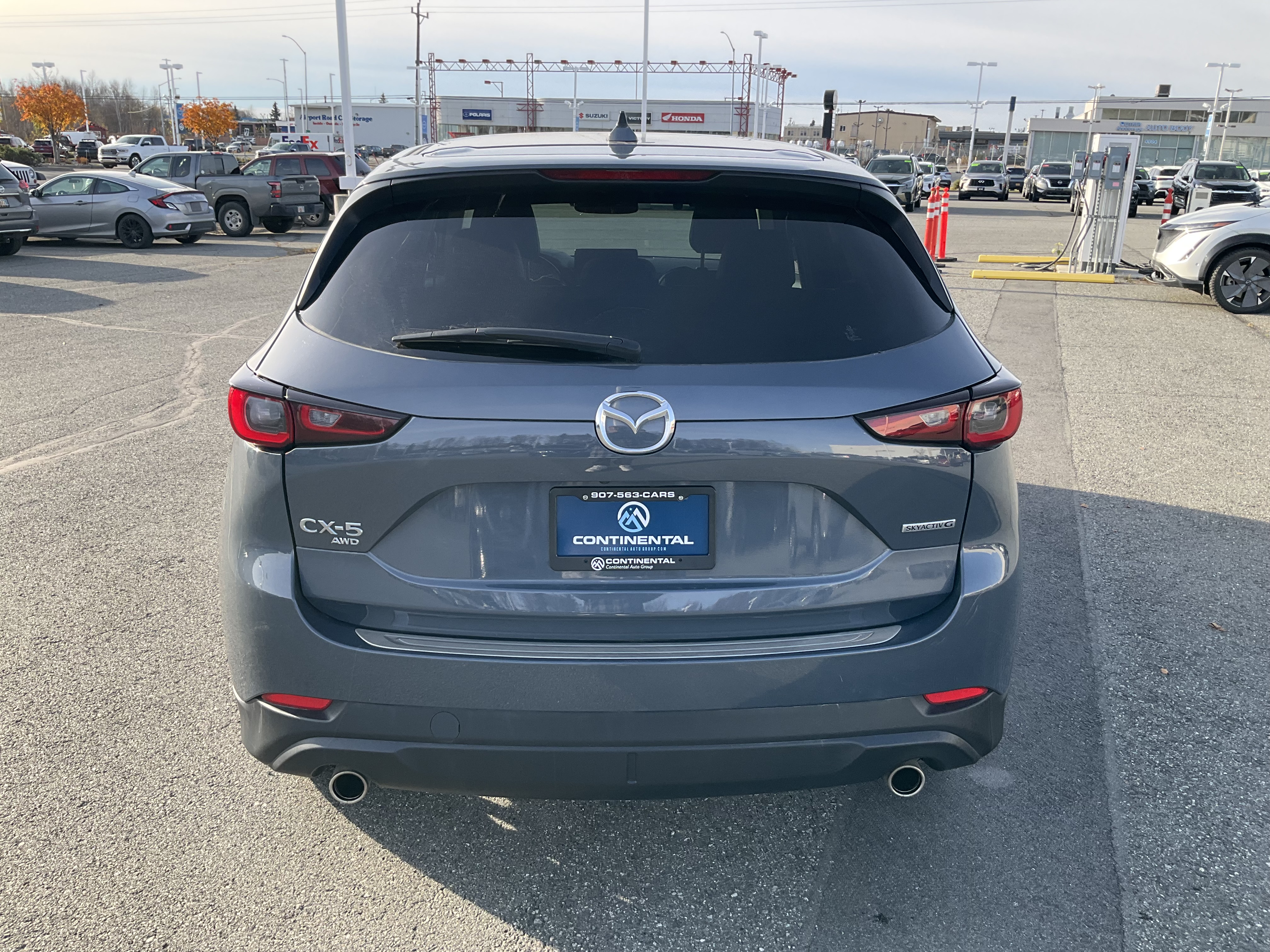 Used 2023 Polymetal Gray Mazda 2.5 S Carbon Edition image 4